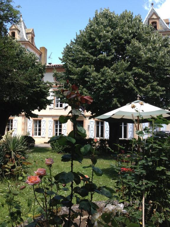 Le Moulin Du Carla Bed & Breakfast Lavaur  Eksteriør bilde